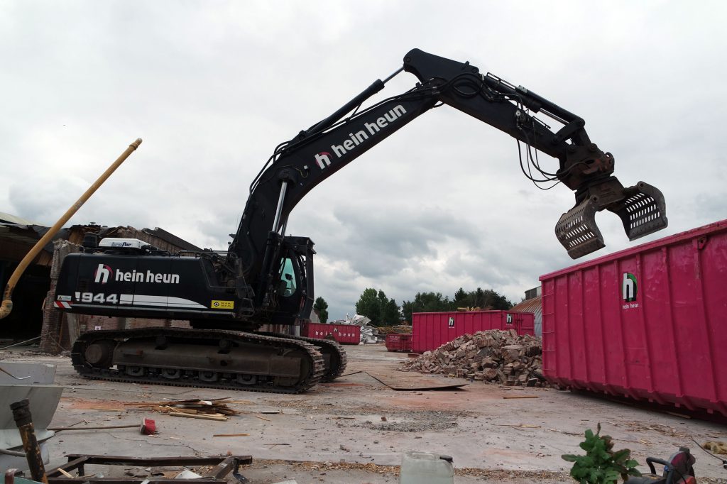 Hein Heun Sloopwerken B.V. - Totaalsloop project Linderflier Vroomshoop