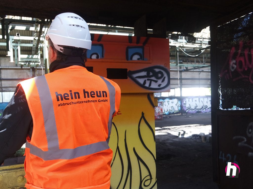 Hein Heun heeft bedrijfspanden gedemonteerd in Solingen (DE)