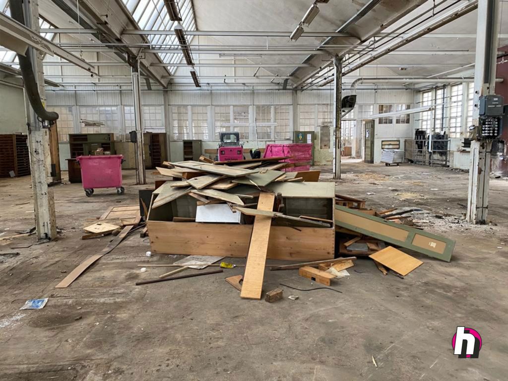 Hein Heun - Demolition spinning factory Mainleus (DE)