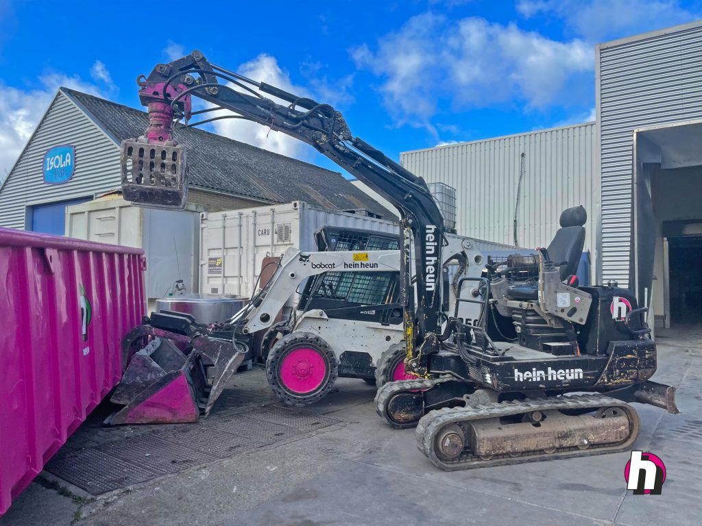 Hein Heun - Renovatiesloop bedrijfshal op Urk
